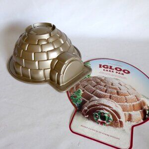 NEW NORDIC WARE WILLAM SONOMA IGLOO CAKE BAKEWARE PAN